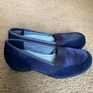 Elegant Blue Women's Shoes
